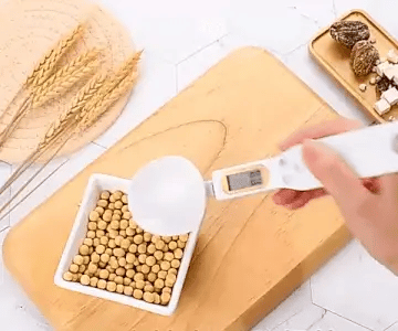 WeightSpoon - Digital Measuring Spoon for Precision in the Kitchen